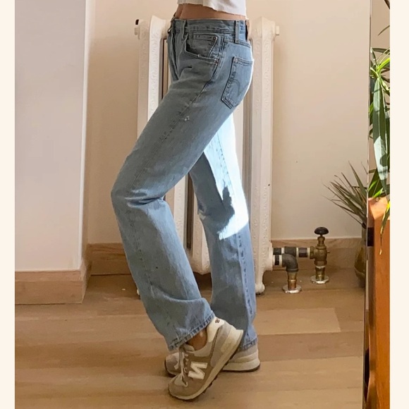 Vintage Early 2000s Levis 501 Light Wash Distressed Jeans 31 - Picture 5 of 8